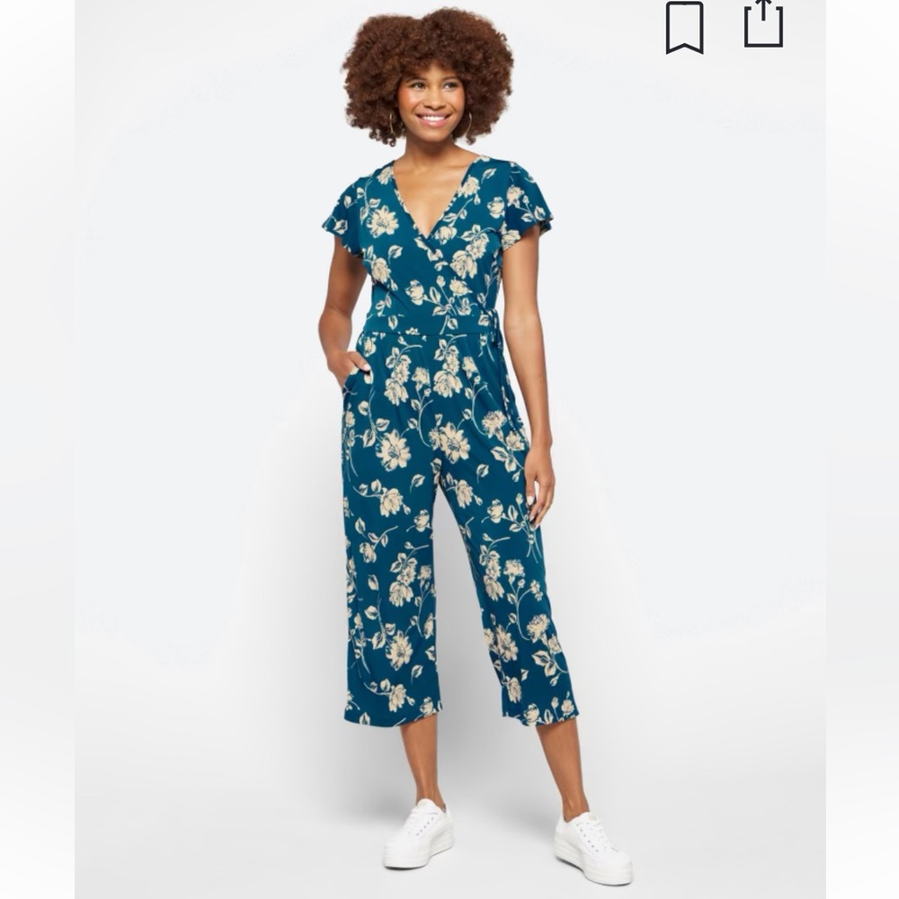 Kaileigh Naomi Knit Jumpsuit Sz Medium Like New Teal and Floral
